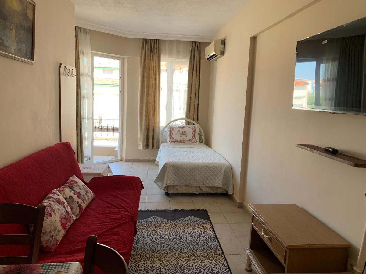 Cizmeci Apart Hotel Çeşme Exterior photo